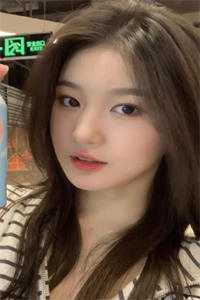 离婚后，绝色女总裁悔不当初实力派