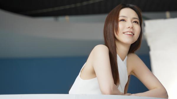 冲喜肥妻不干了，陆团长捧着军功章求复婚（陆明诚）全文浏览_冲喜肥妻不干了，陆团长捧着军功章求复婚全文浏览