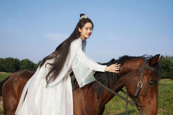 朝云绚丽一瞬谢青临：宝藏全文免费朝云绚丽一瞬谢青临：宝藏全文免费
