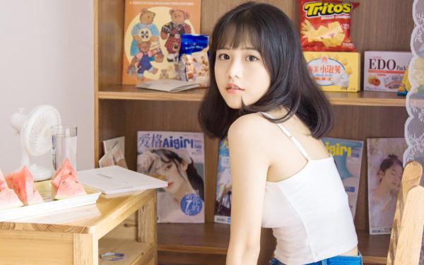《顾少轻点宠，玄学夫人杀疯了》小说精彩章节免费试读（主角谢依依顾裴怀）
