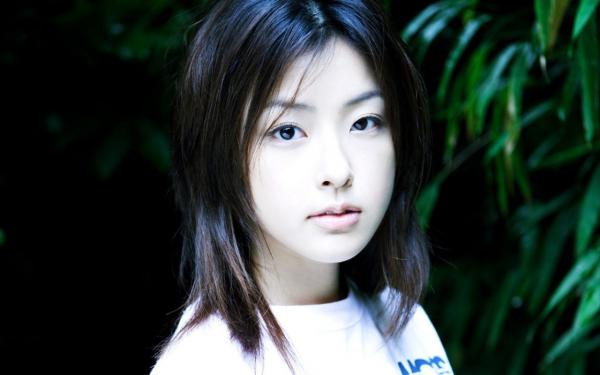 海棠霁寒清梨章节目录 《清梨压海棠》全文阅读