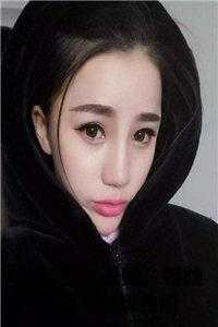 为求圣上退婚，她跪足了999级台阶