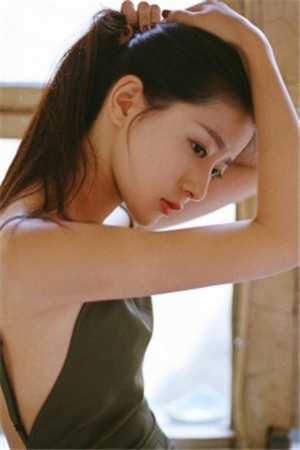 获财富，抱美人，富豪奶爸他事女儿奴