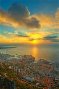 绑定系统后，生下继承人就能重生？