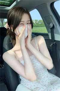 丑女翻身，废柴变大女主了