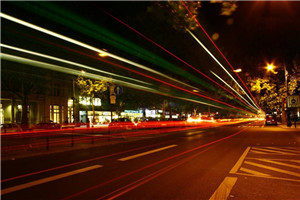 让你送葬，你吹佛光初现诈尸！