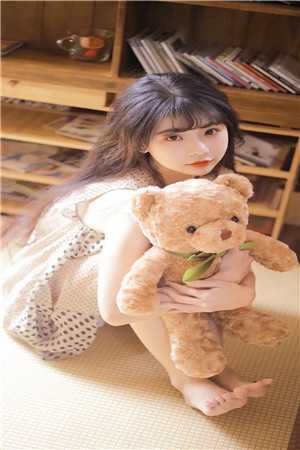 穿成炮灰？我摇身一变成京城团宠