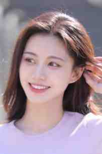 美食：异世界从喂胖女神开始完整文本阅读