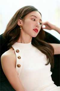 穿成团宠,怎么睁眼全家流放了?甜宝文章精选