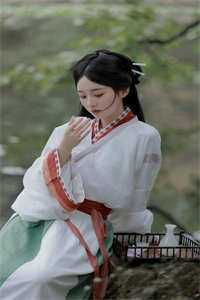 精品推介快穿：我剑斩妖虎，震撼全院