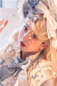 重生八五，离婚海钓养娃赚翻了