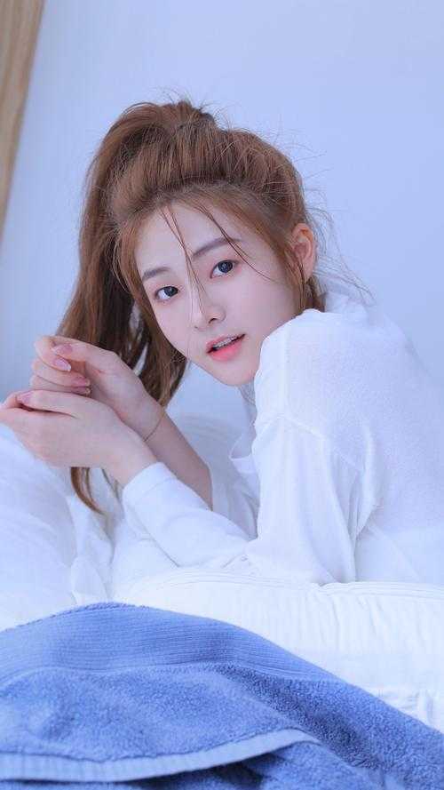 文章精选阅读废柴逆袭成神,冰山美男阴魂不散