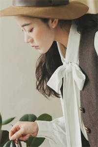 完整文本成了暴君心尖宠，昼夜娇缠别想逃