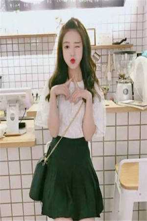 精品篇庶女她娇媚可人，陛下陷入爱河啦