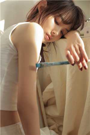 穿书炮灰？我靠心声拯救全家精品小说