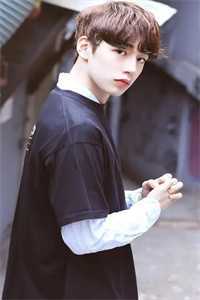 文章全文胃癌晚期：我靠攻略女总裁续命