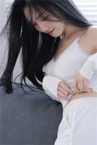 回国后，前夫每天都来求复合：盛菱