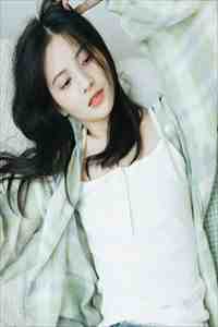 孤身带妹，我的小吃摊火爆全球