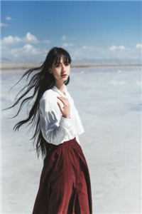 短篇小说被读心后，疯批千金人设崩了！