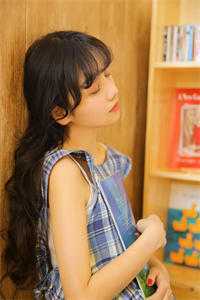 热门作品一见钟情：我成了顶头上司的心尖宠