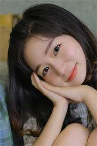 完整作品让你去当炮灰女配，你怎么抢了女主剧本？