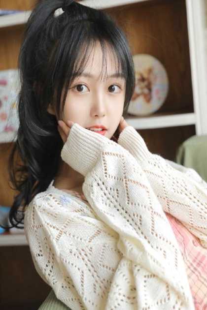 四合院：重生何雨柱，截胡秦淮茹