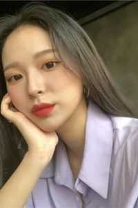 给舍友朋友圈点赞后，全员被偷走人生